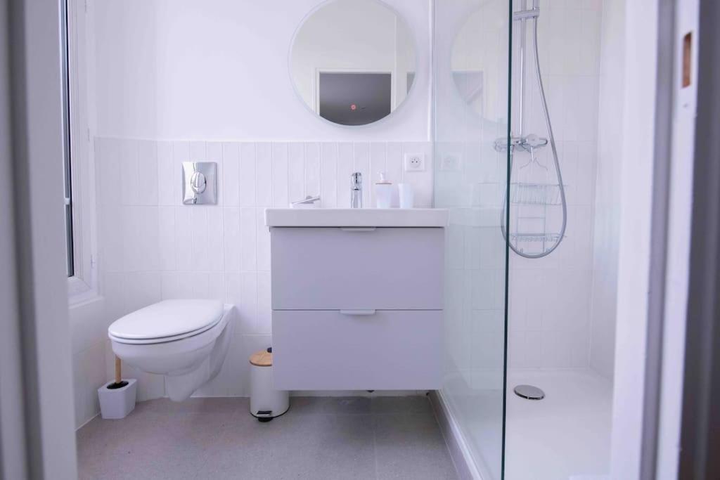 Le Reveur - Parking Gratuit, Wifi, Rer C Appartement Choisy-le-Roi